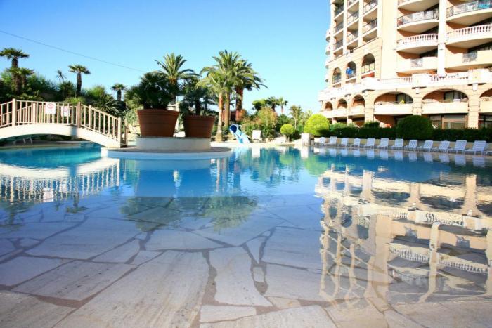 #Cannes Boccacabana Beach, Seafront, in Résid Pierre&Vacances 3 Stars Exterior foto
