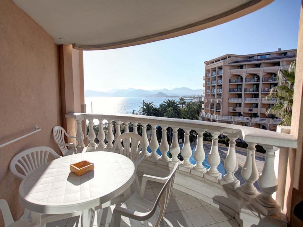 #Cannes Boccacabana Beach, Seafront, in Résid Pierre&Vacances 3 Stars Exterior foto